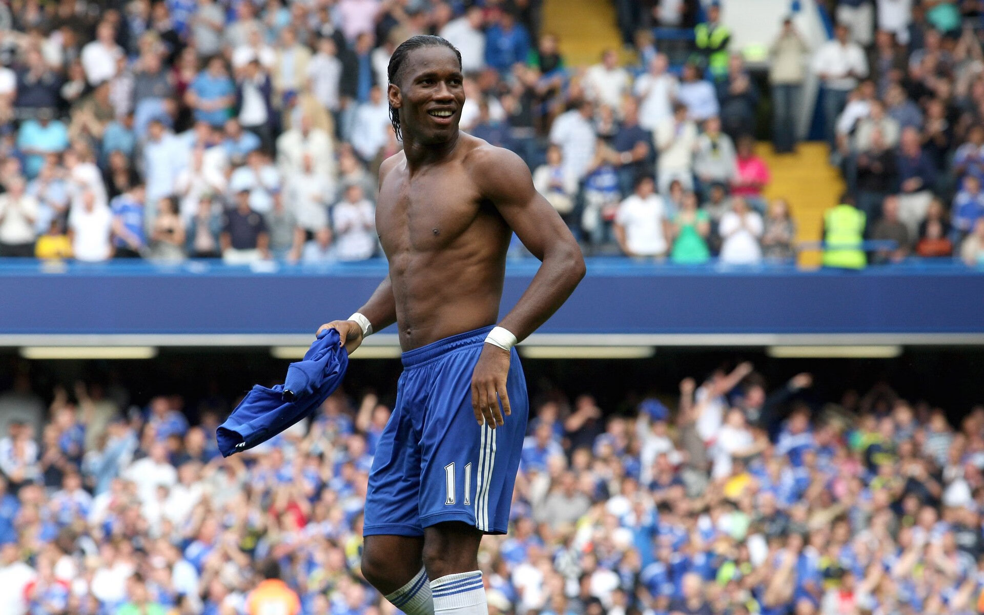 凯尔特人横扫太阳，浓眉哥点燃赛场，一场定义赛季的胜利